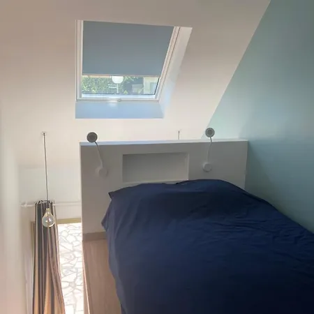 Appartement Duplex Chaleureux Pour 4 Pers Comprenant 1 Lit Double Et 2 Lits Simples Dammartin-en-Goele Exterior photo